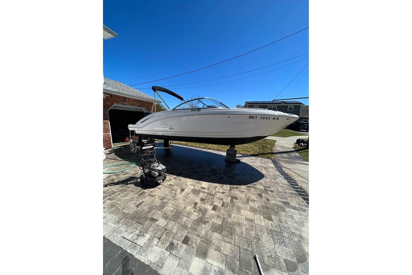 2018 Chaparral 230 Suncoast
