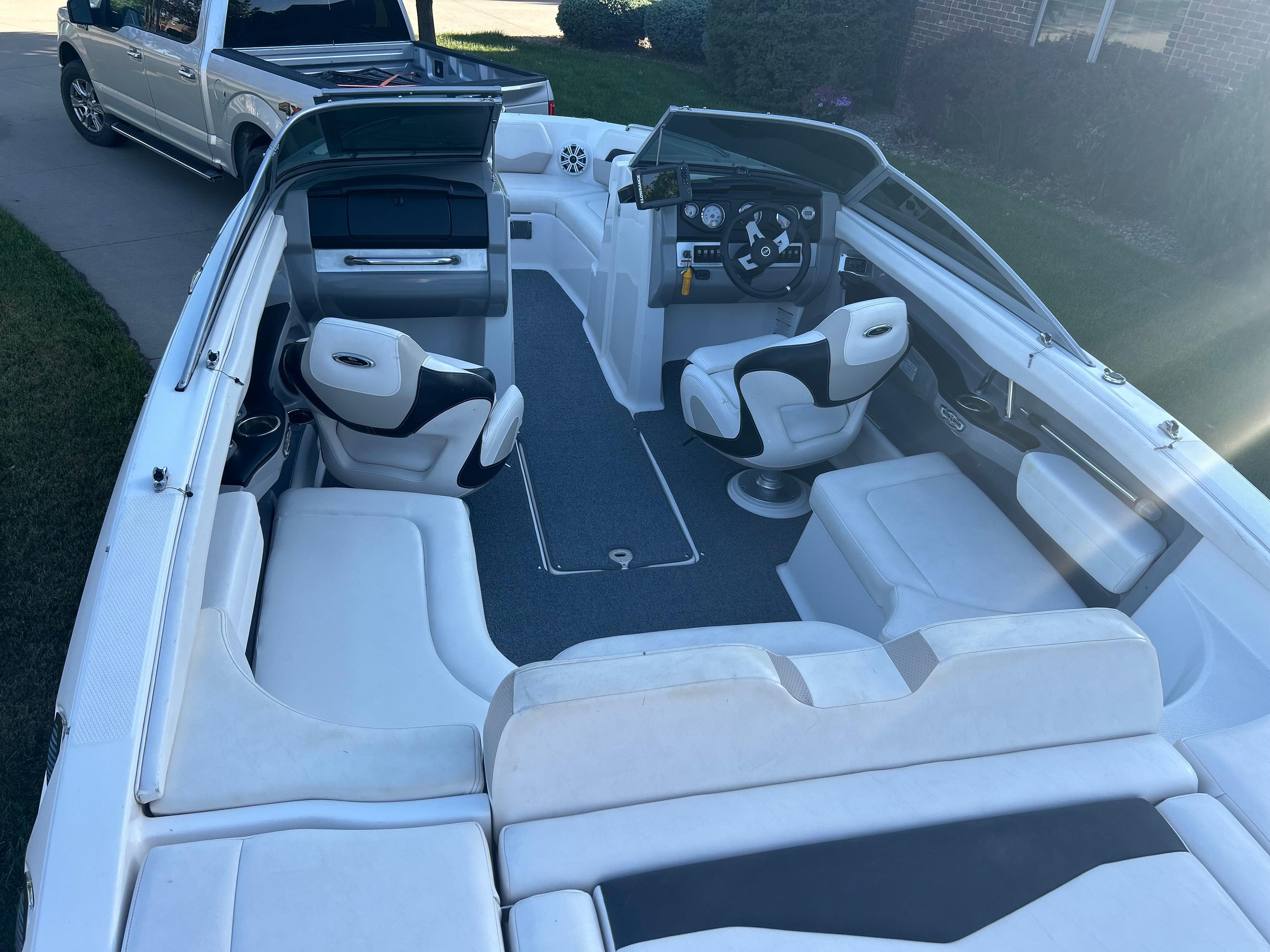 2012 Chaparral 226 SSi
