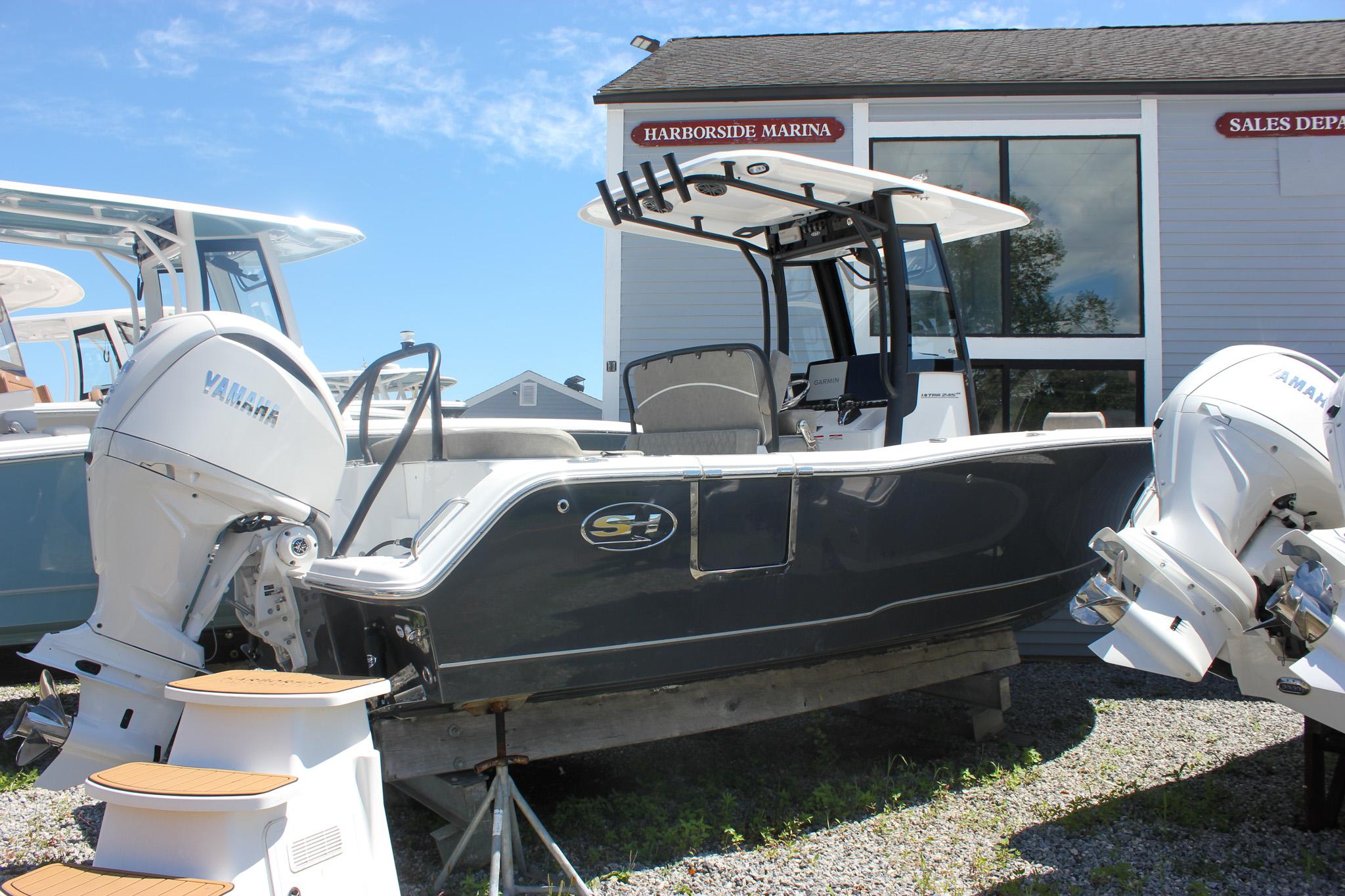 2026 Sea Hunt Ultra 245 SE