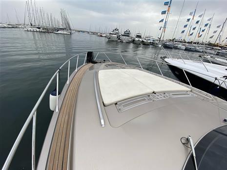 2011 Riva 52' le
