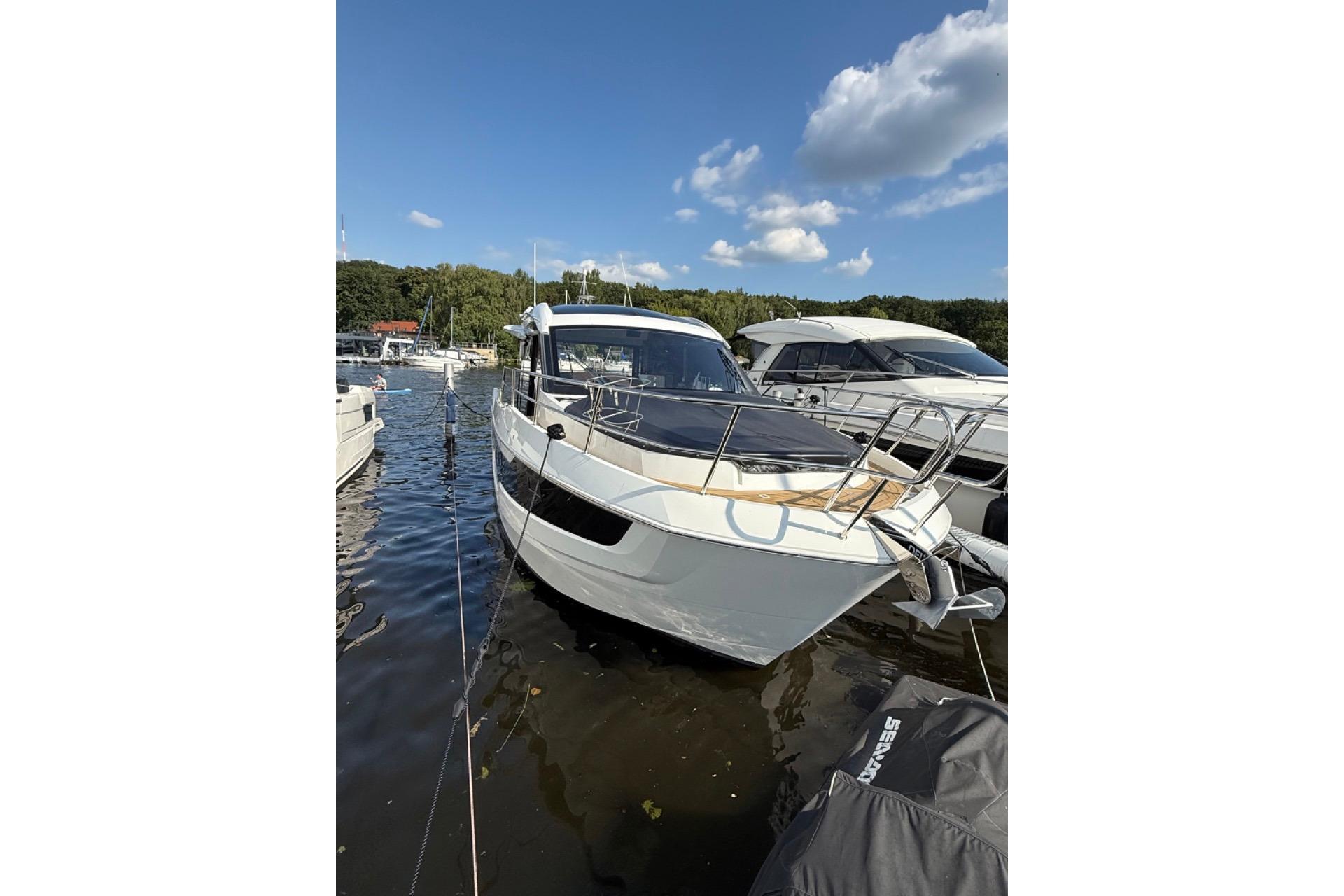 2023 Galeon 410 HTC