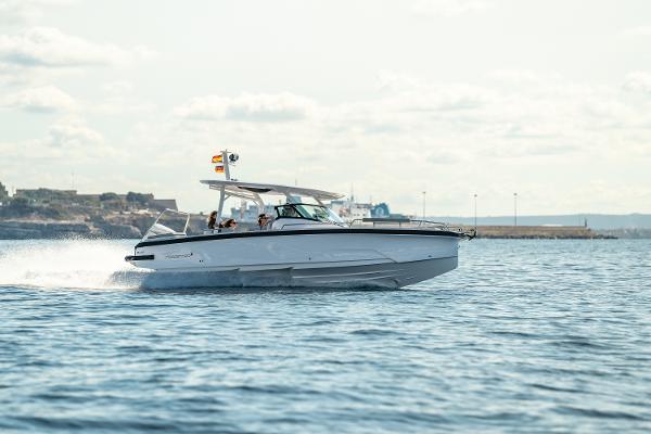 Axopar 29 Sun Top 2025 Axopar 29 Sun Top cruising on open water.