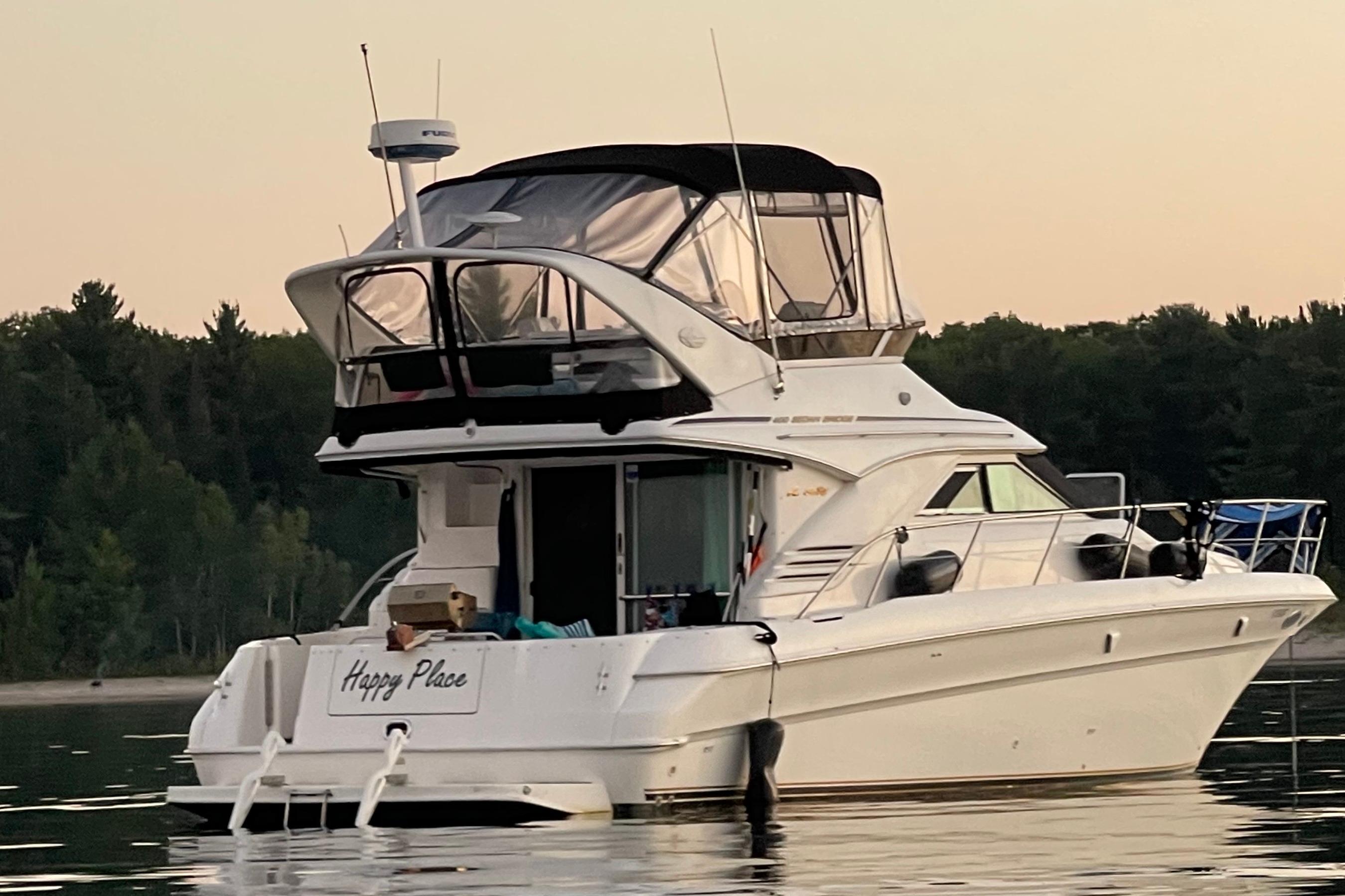 1998 Sea Ray 400 Sedan Bridge