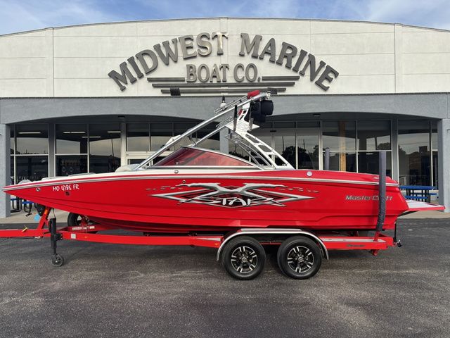 2004 MasterCraft X-Star / MCX 5.7L