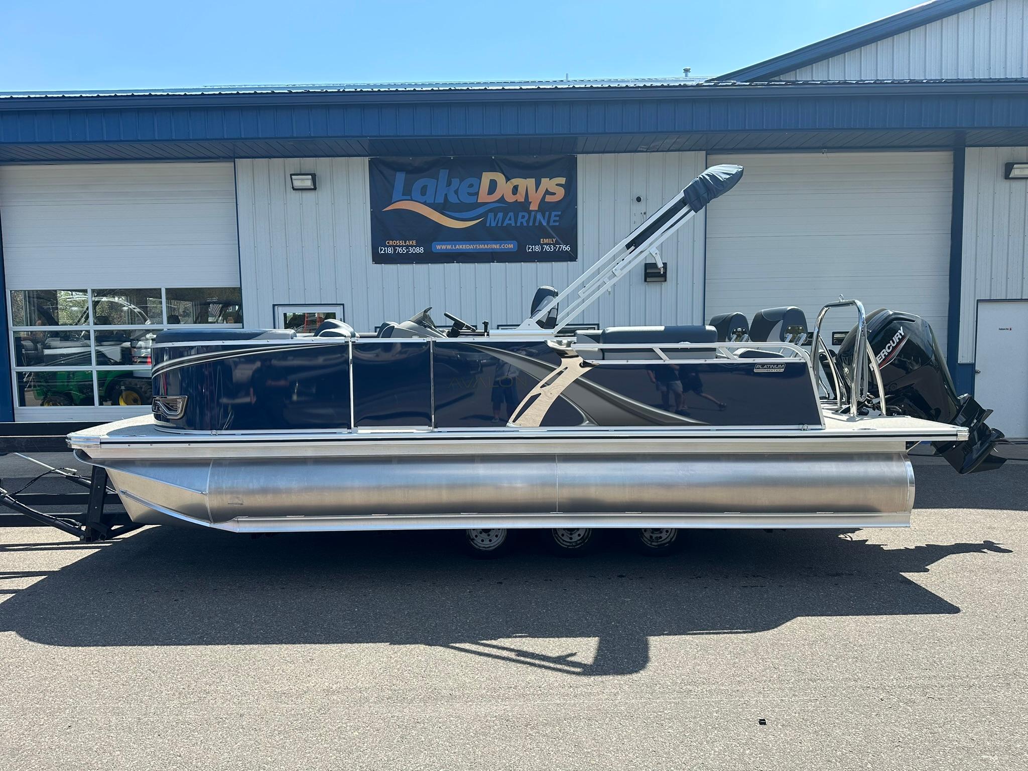 Avalon LSZ QUAD LOUNGER SHIFT 2025 Avalon LSZ Quad Lounger Shift pontoon boat at LakeDays Marine dealership.