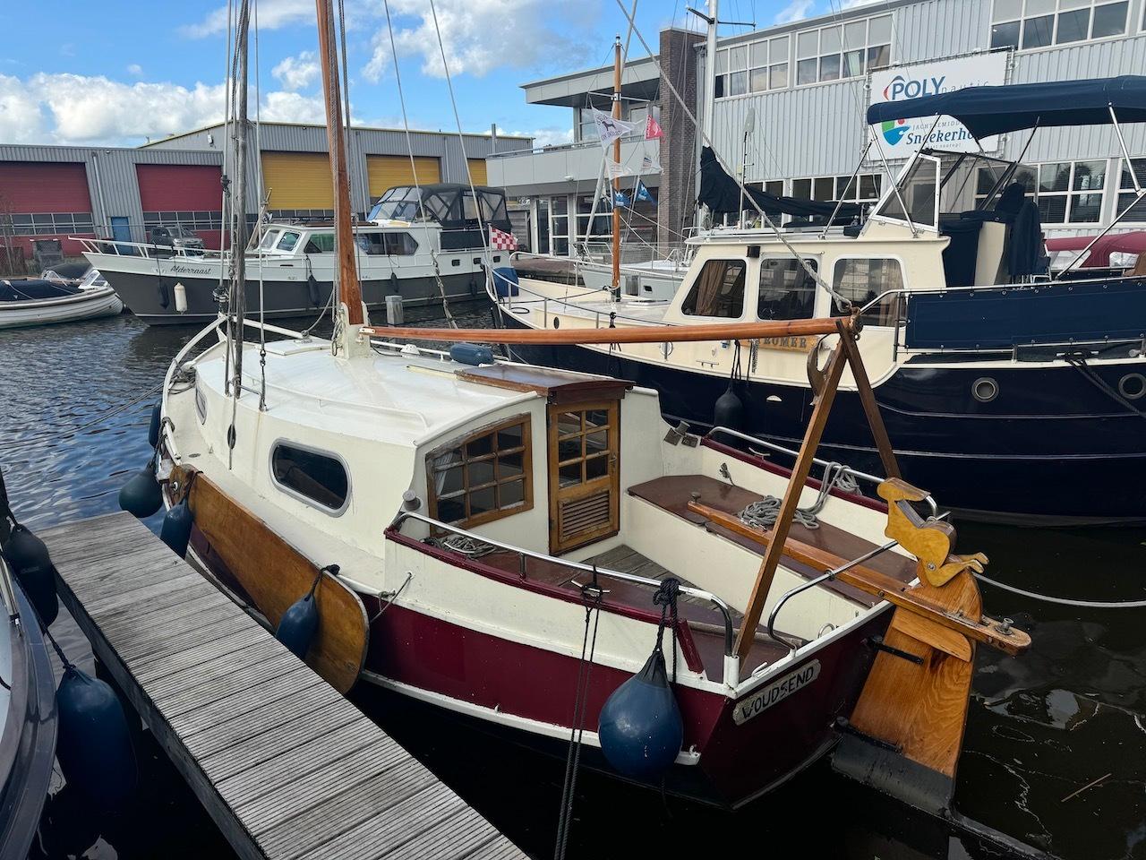 1985 BAARDA GRUNDEL 750