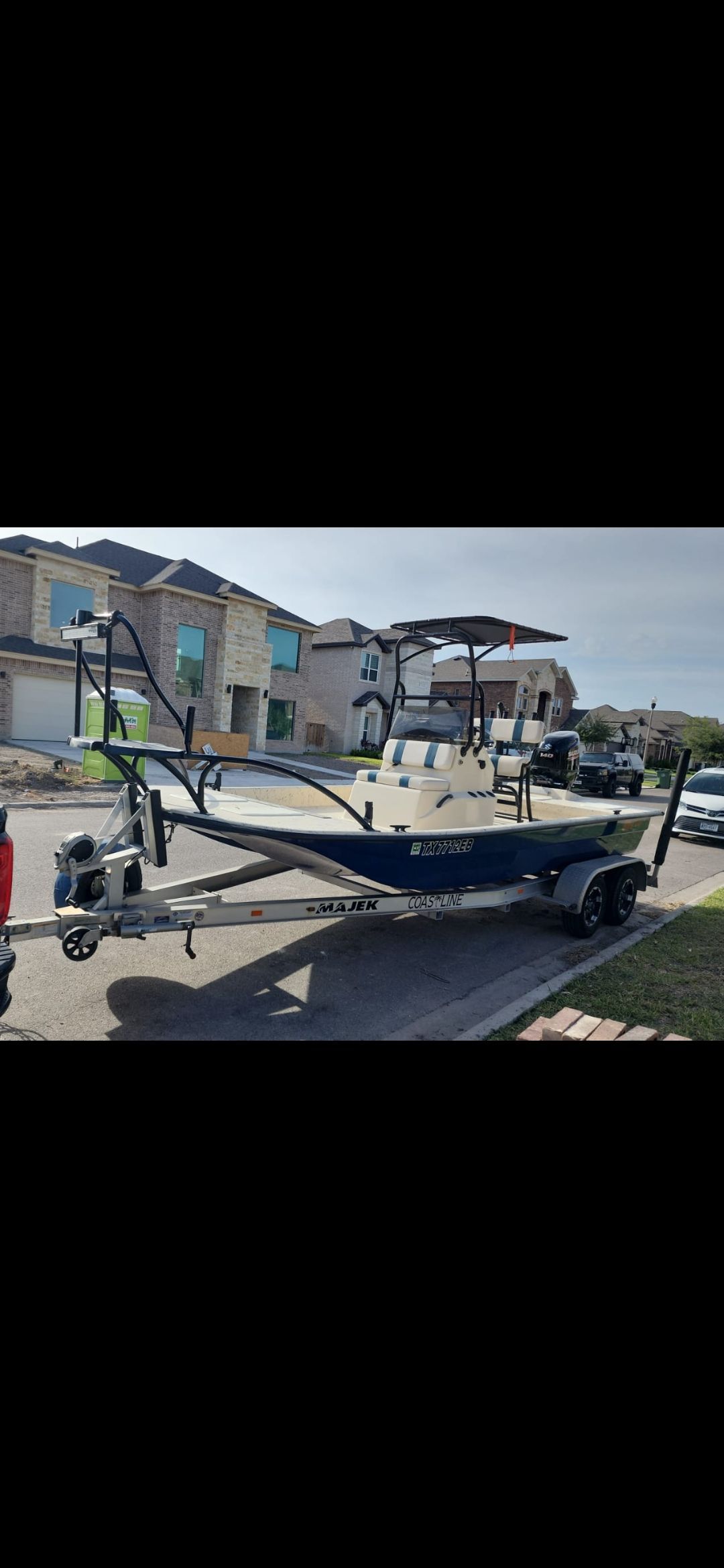 2018 Majek 20 Ultracat