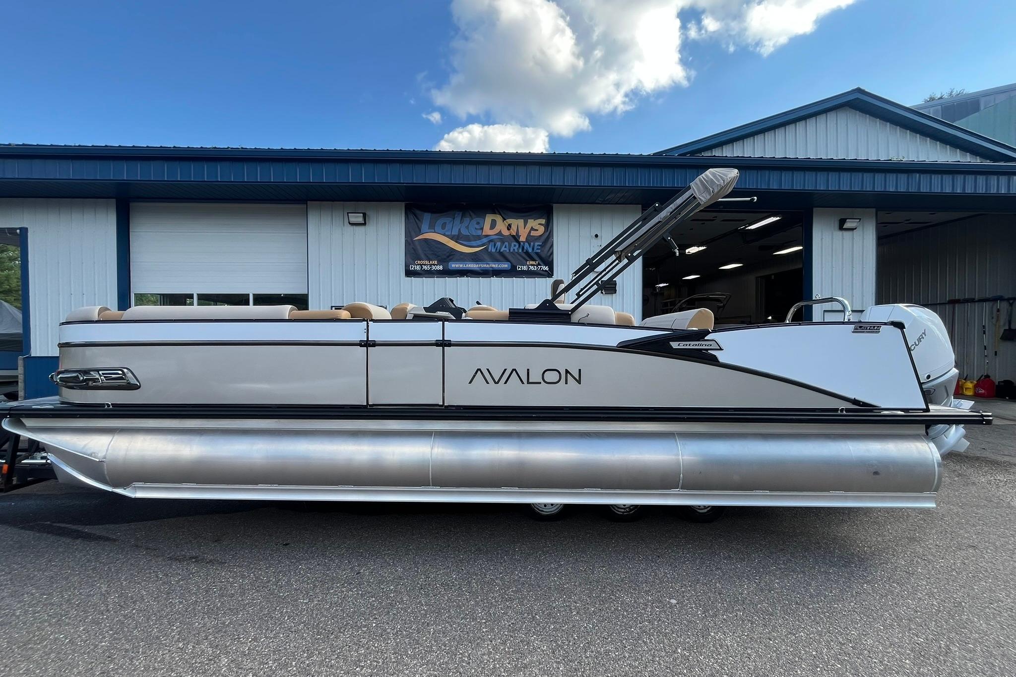 2026 Avalon Catalina Versatile Rear Bench