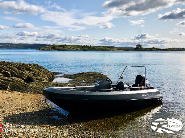 2022 River Boats 420 XR