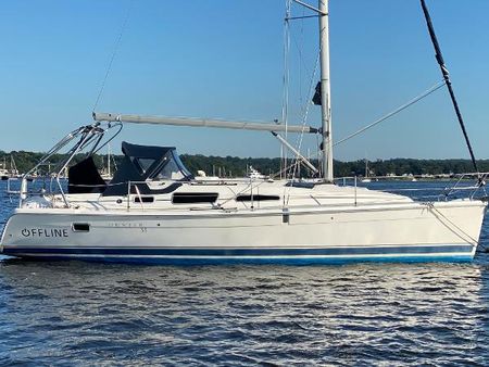 Perry Design Review Hunter 33 5 Boats Com Perry Design Review Hunter 33 5 Boats Com
