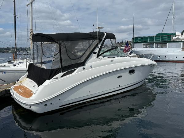 2009 Sea Ray 270 Sundancer