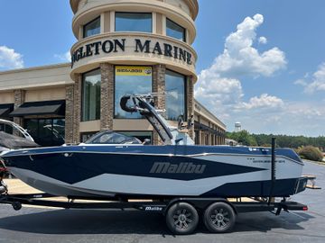 2025 Malibu Wakesetter 25 LSV