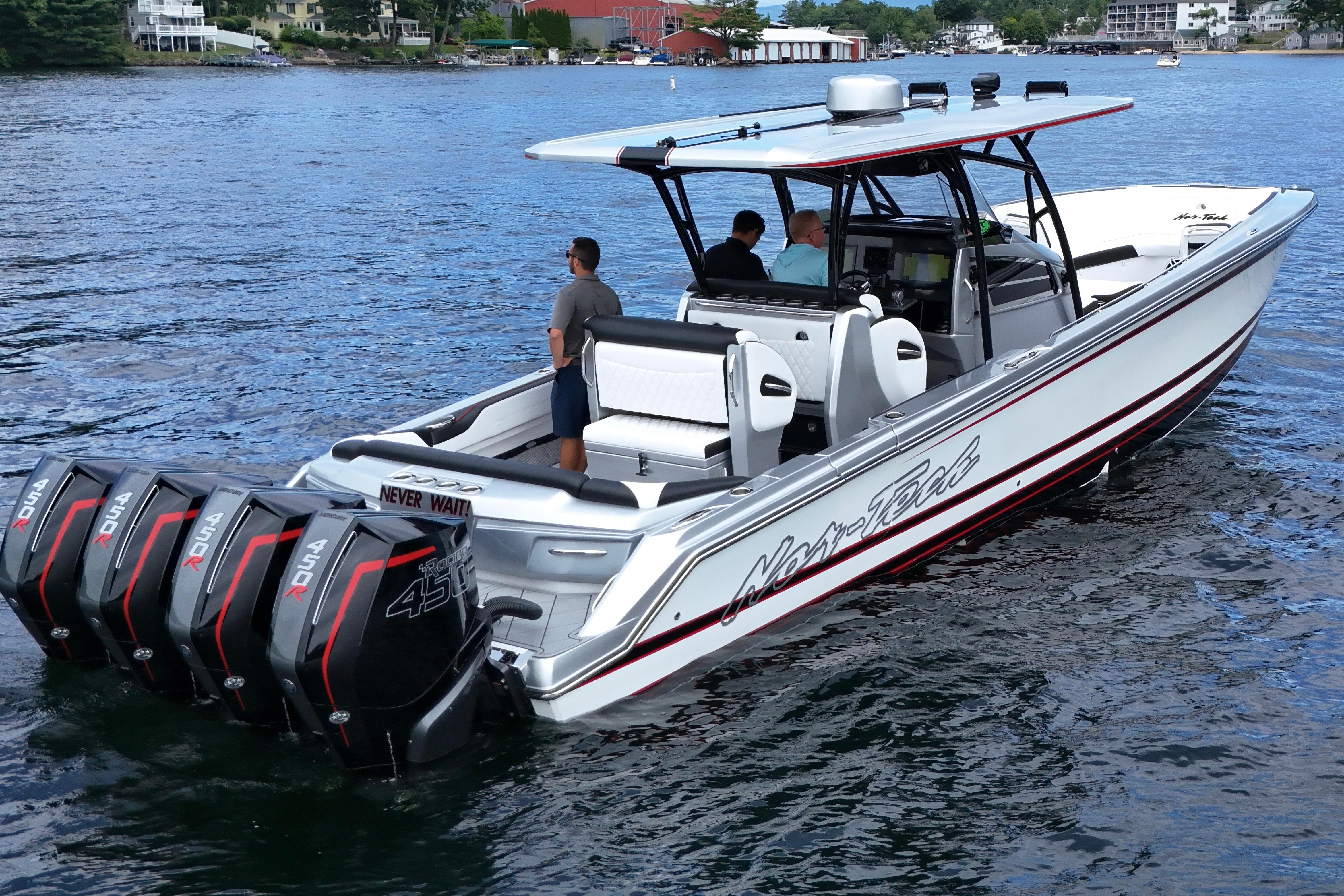 2022 Nor-Tech 390 Sport Center Console