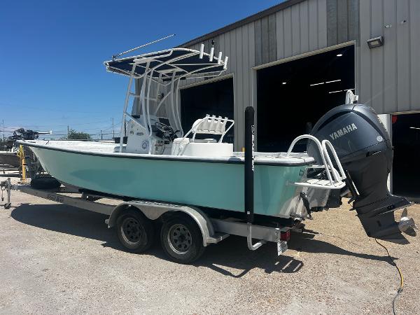 2012 Blazer Bay 2400