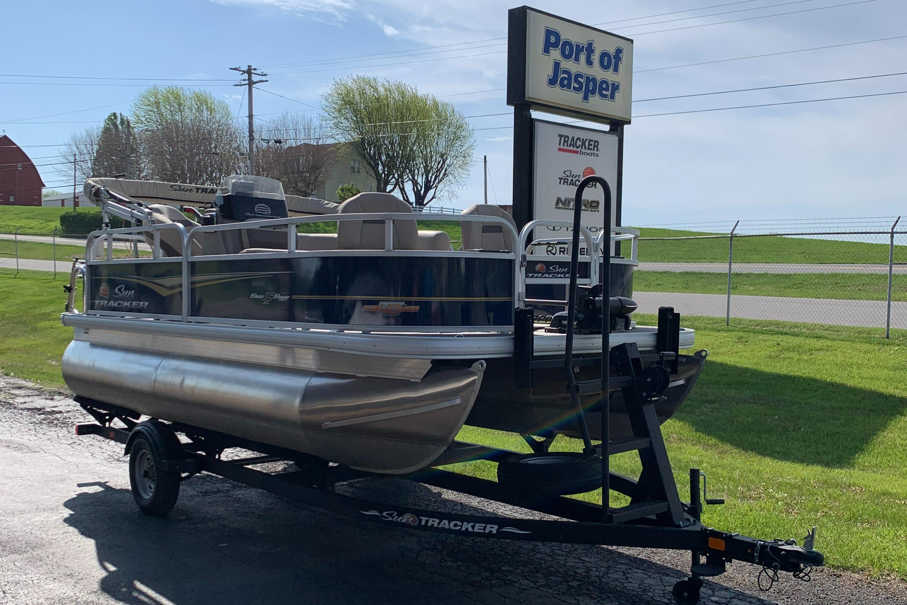 2023 Sun Tracker Bass Buggy 16