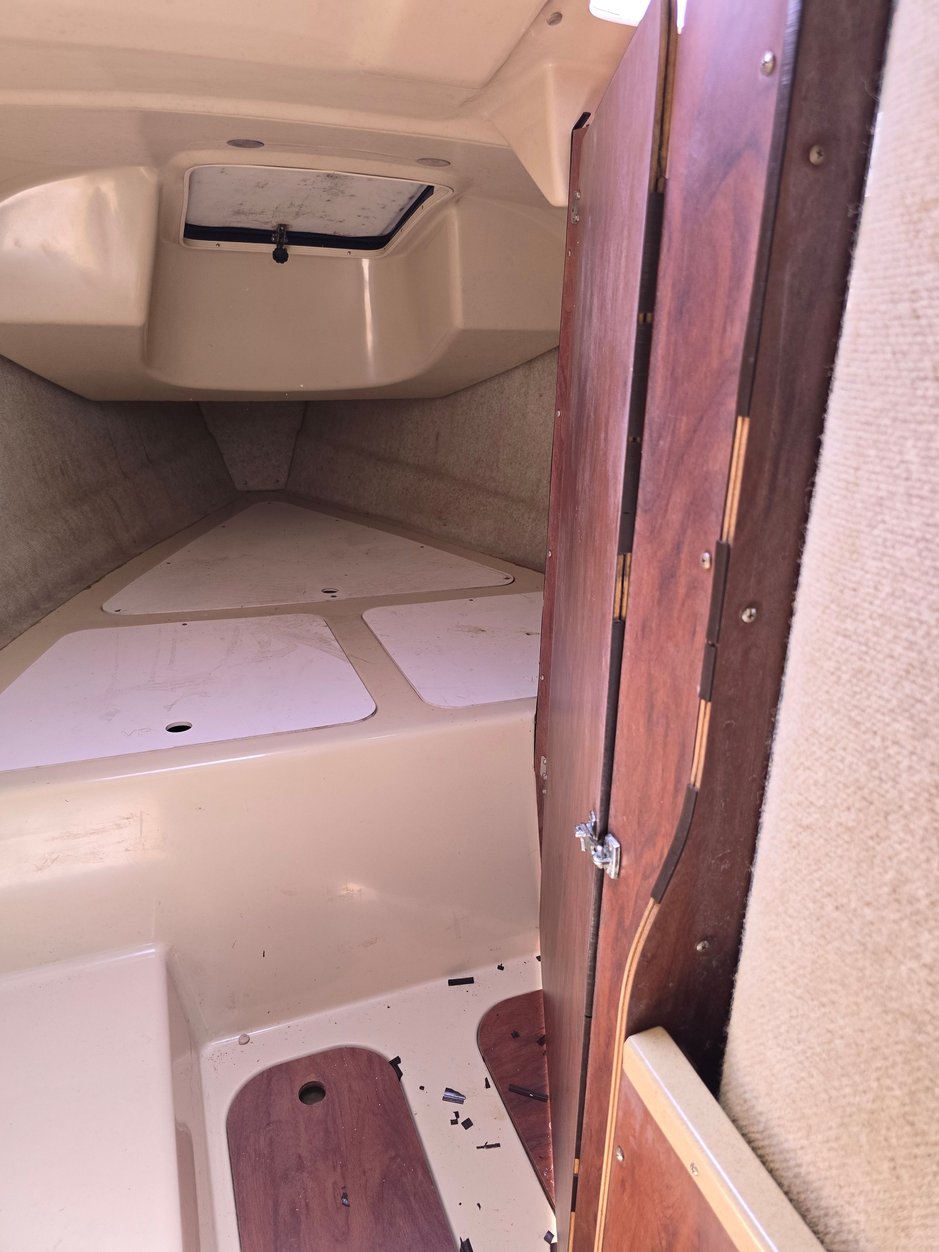 2004 MacGregor 26M