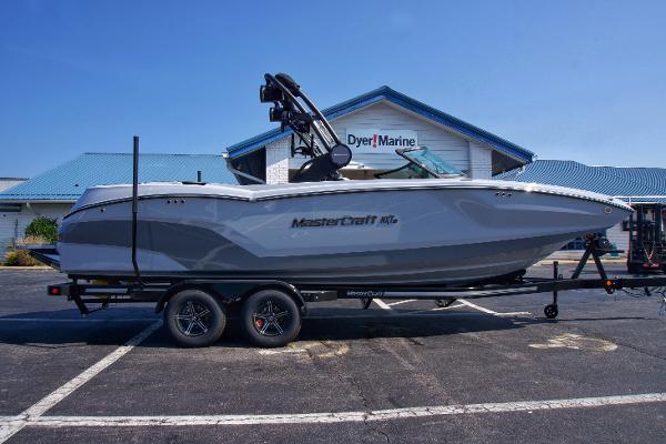 2025 MasterCraft NXT24