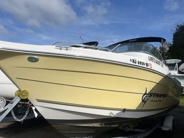2005 Seaswirl Striper 2101 DC