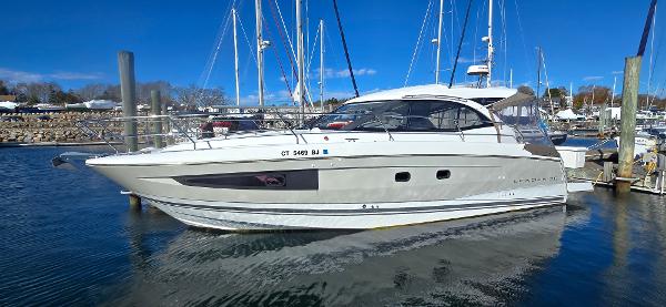 2016 Jeanneau Leader 36