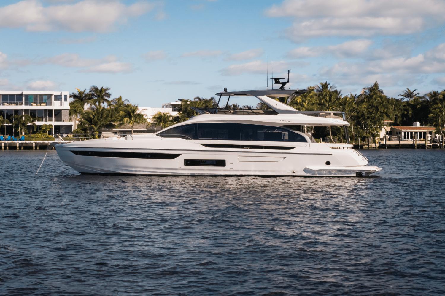Azimut Fly 72