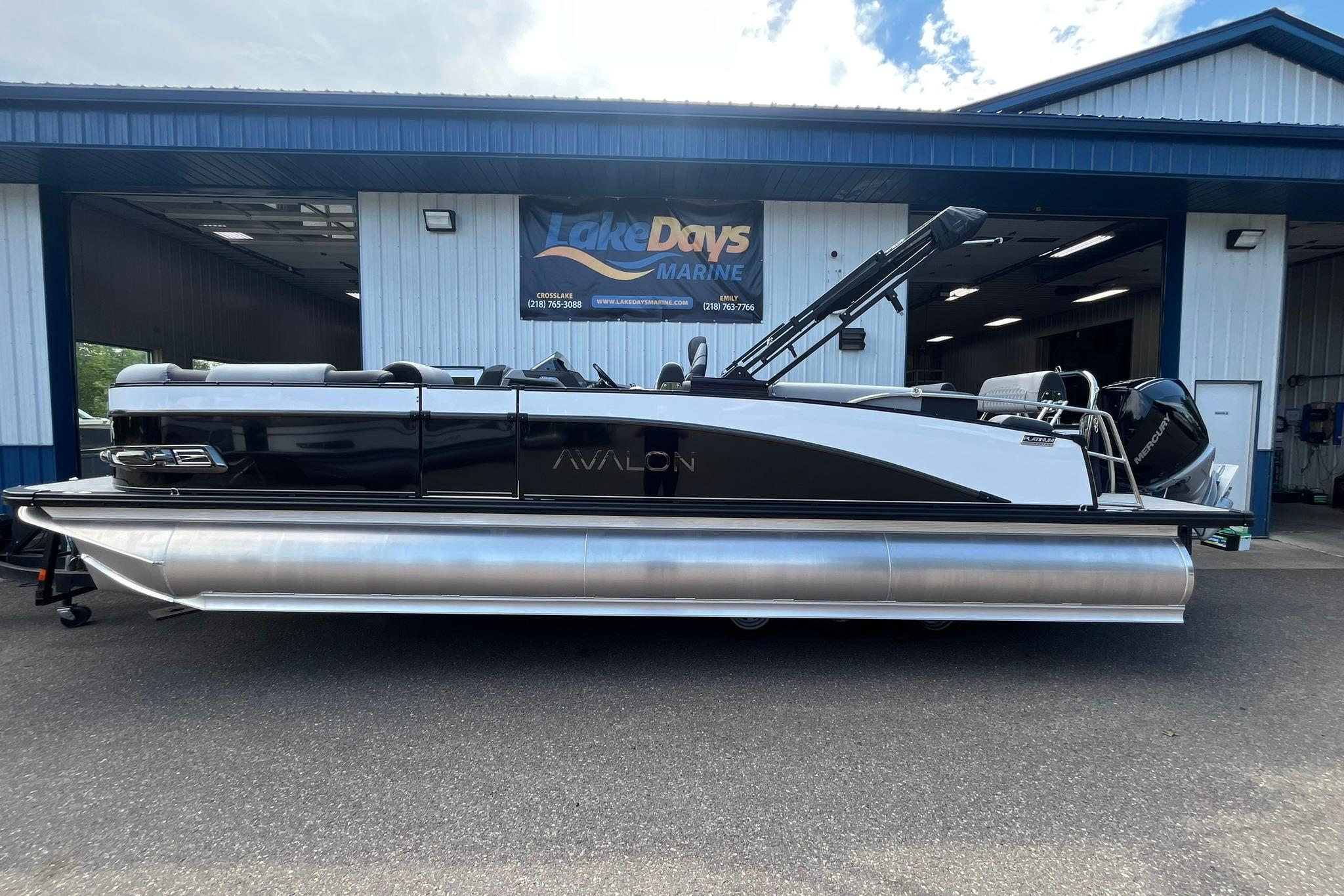 2025 Avalon Catalina Quad Lounger Shift