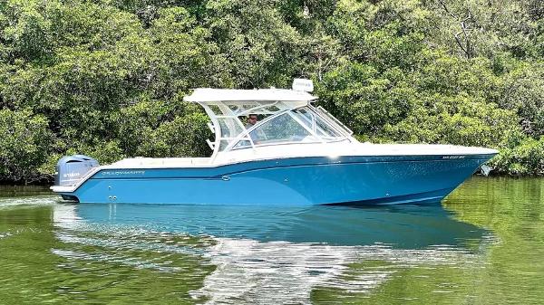 2019 Grady-White Freedom 325