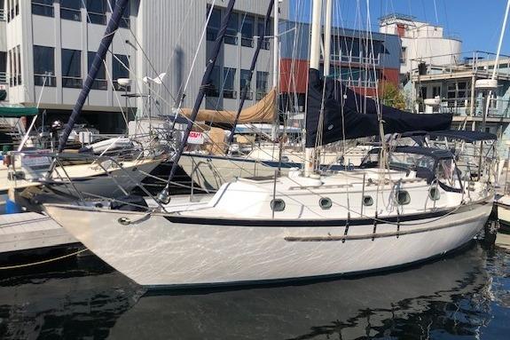 1988 Pacific Seacraft 34