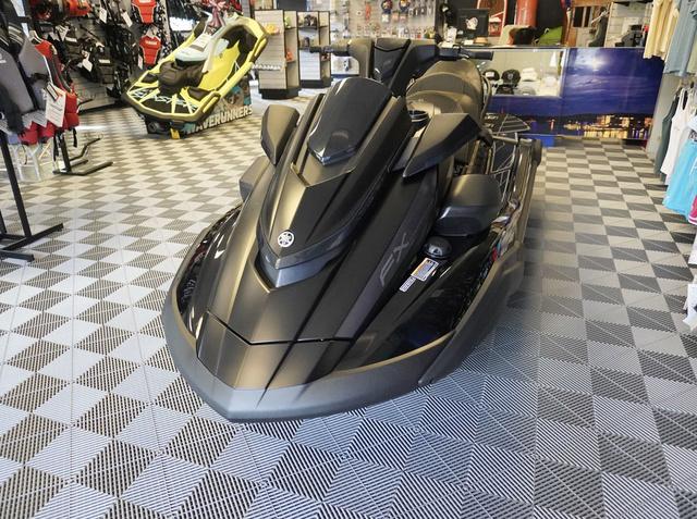 2025 Yamaha WaveRunner FX CRUISER SVHO W/AUDIO-BLACK