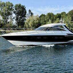 2003 Princess V46