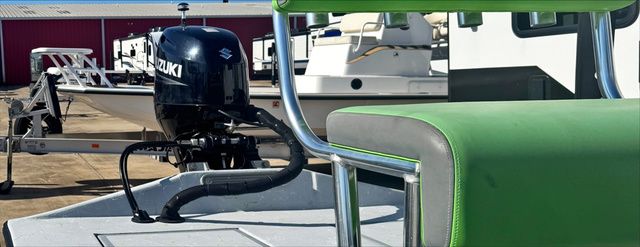 2022 Cougar Marine GENESIS C17