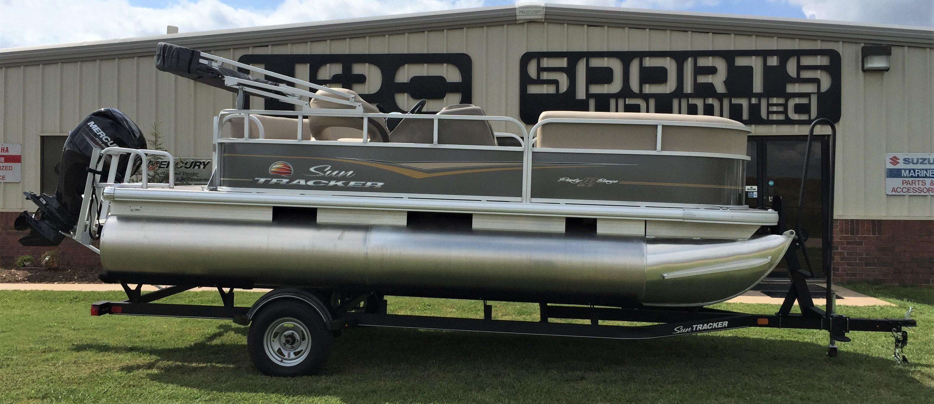 2021 Sun Tracker Party Barge 18 DLX, Oklahoma