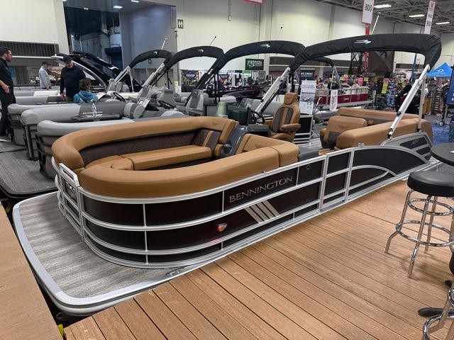 2025 Bennington 22 ML - L Bench - Pontoon