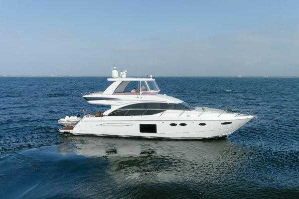 Princess 60 Flybridge Profile
