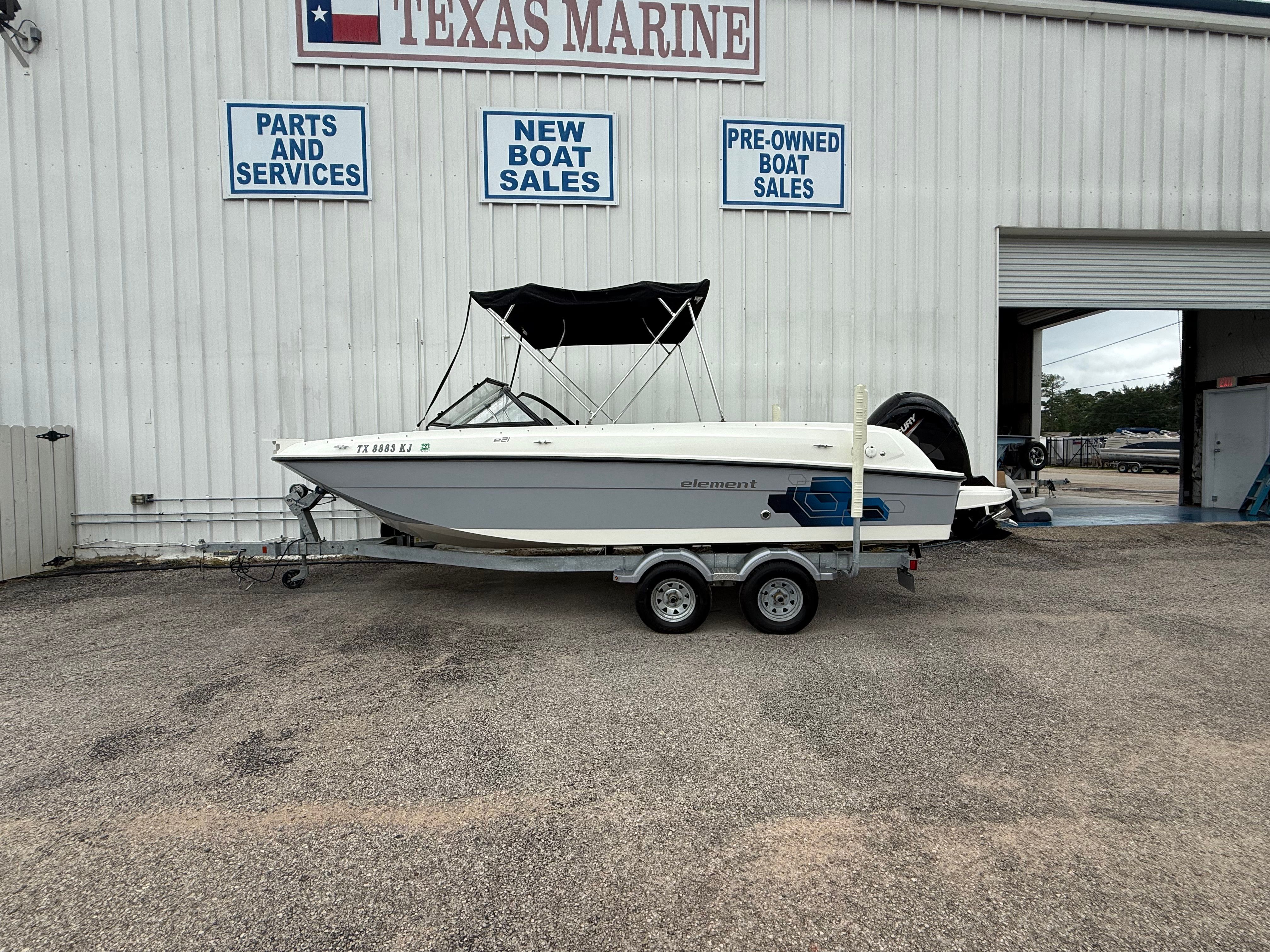 2021 Bayliner E21