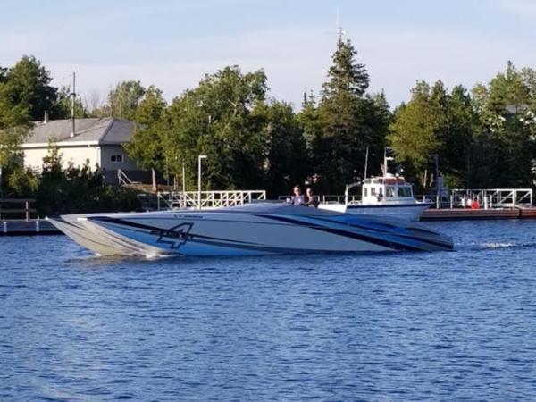 2004 MTI 44 Pleasure Cat