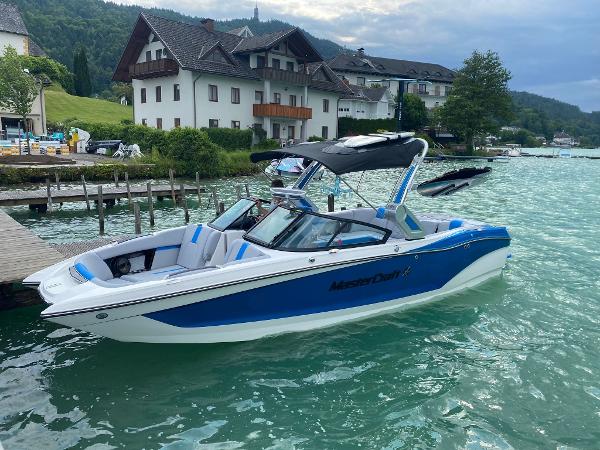 2023 MasterCraft X24