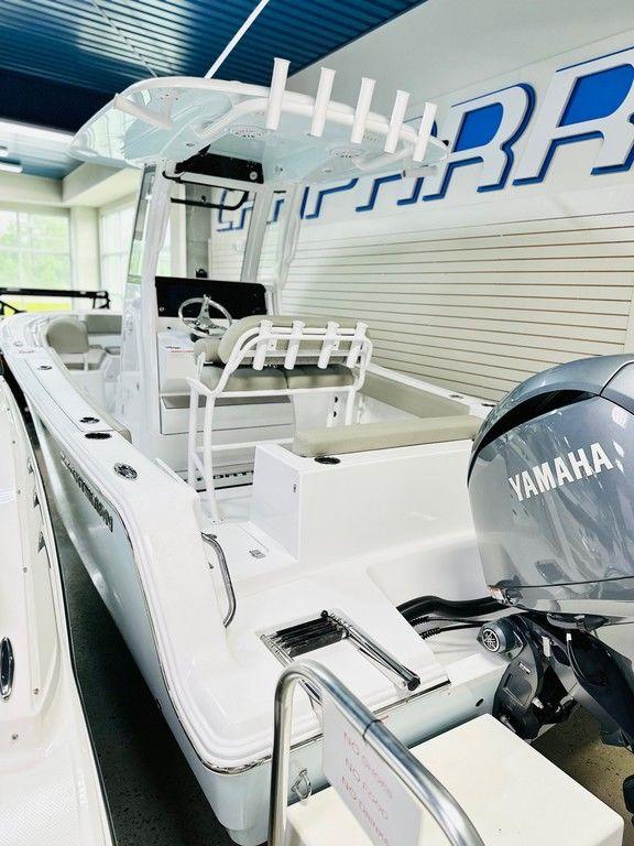 2025 Sportsman Open 212 Center Console