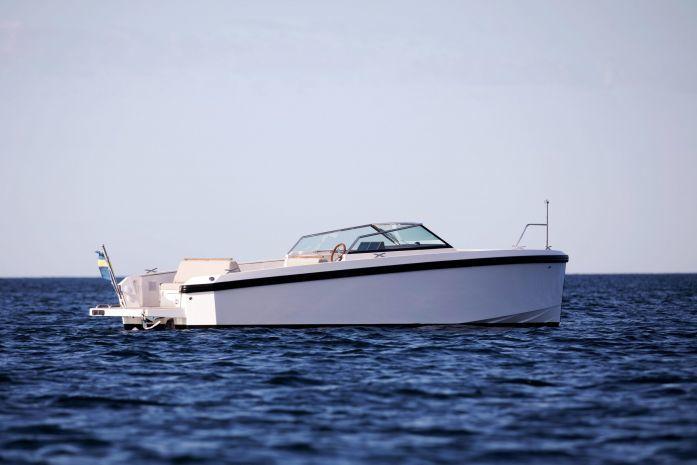 2025 Delta Powerboats 26 Open