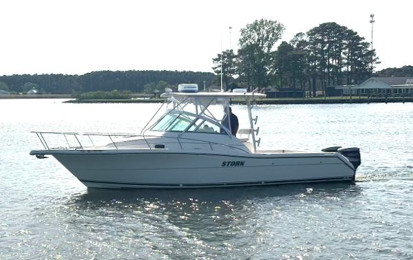 2000 Pursuit 3070 Offshore Center Console