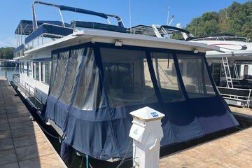 1985 Jamestowner 16 x 63 Houseboat
