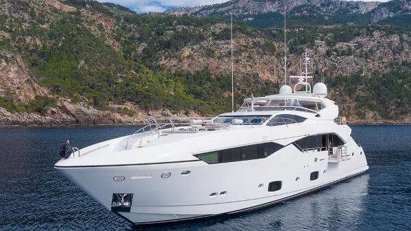 2015 Sunseeker 115