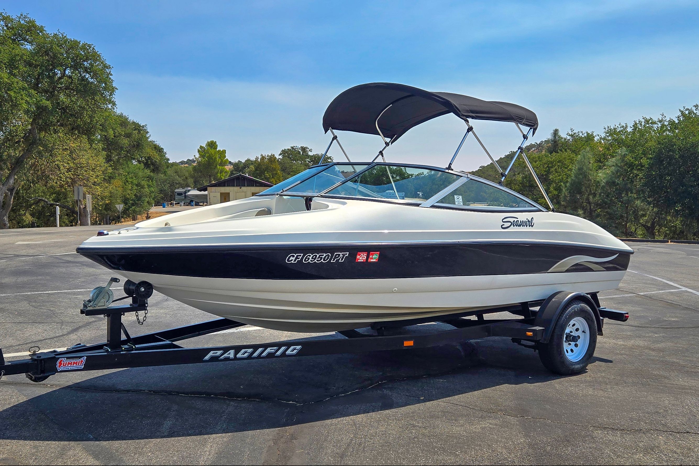 2002 Seaswirl 175 Bowrider