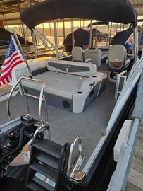 2024 Barletta Cabrio 22UC