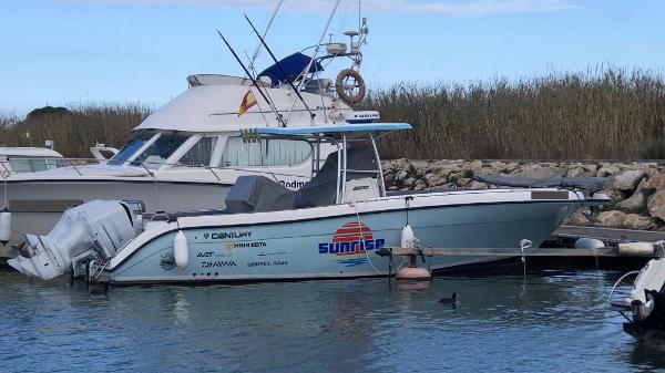 2009 Century 3200 Center Console