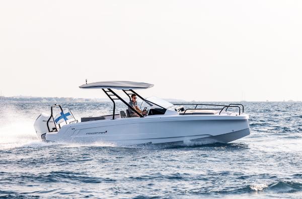 2025 Axopar 25 Cross Top
