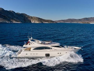 2006 Ferretti Yachts 731