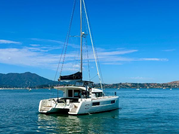 2020 Lagoon 40