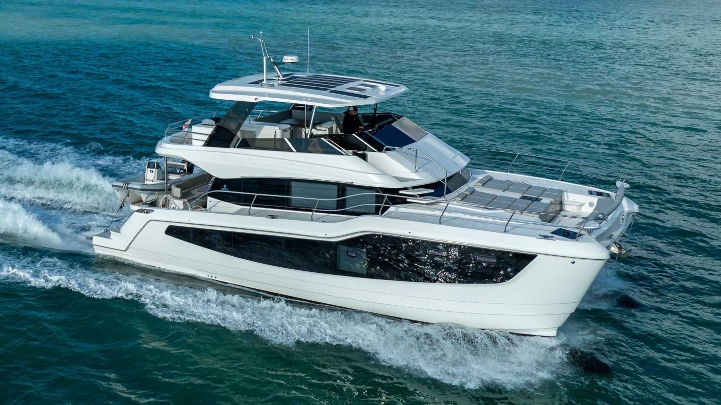 2025 Aquila 50 Yacht