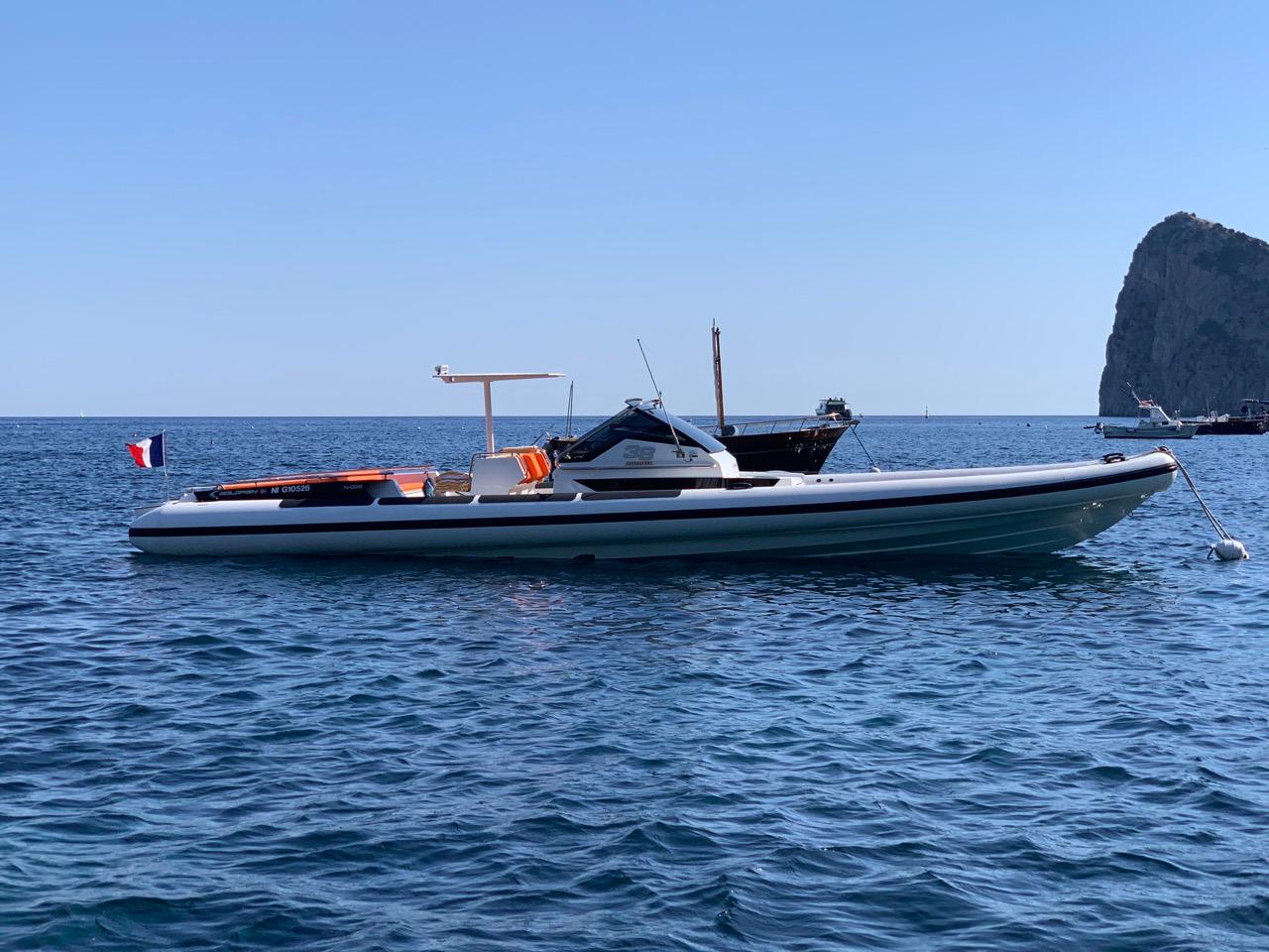 2020 Goldfish 38 Supersport