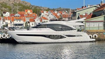 2023 Princess F55